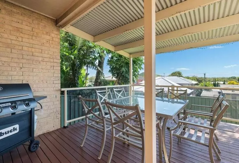 1 39 Leonard Ave   Comfort, Space And Wi Fi