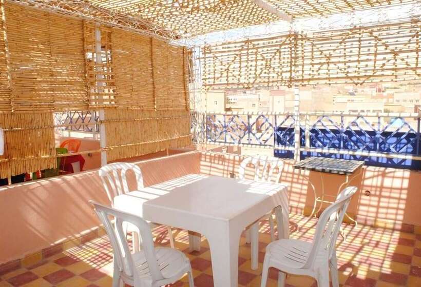 بنسيون Auberge Tamazirt