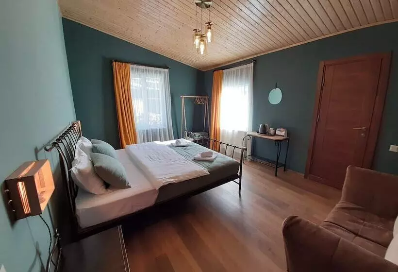 پانسیون Belmonte Kazbegi