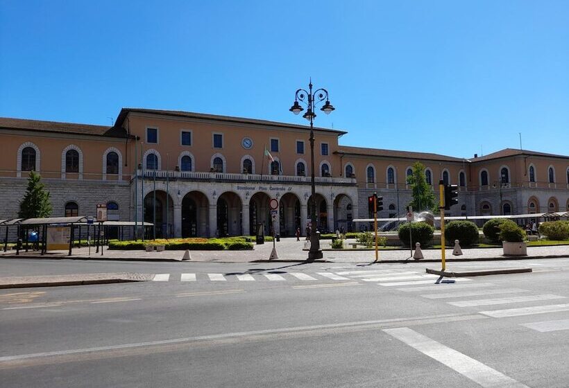Pisa Train Station Hostel