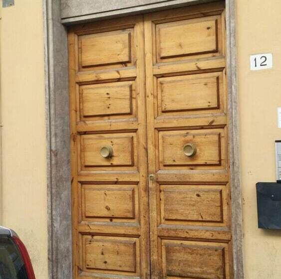 Pisa Train Station Hostel