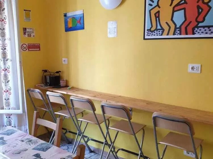 Pisa Train Station Hostel