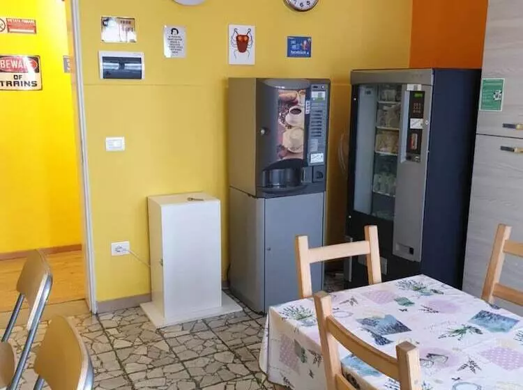 Pisa Train Station Hostel