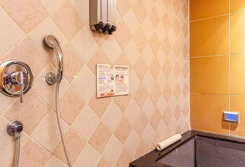 168 Motel  Pingzhen