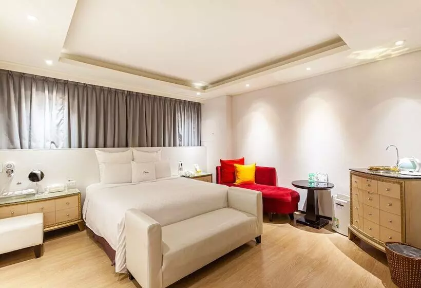 168 Motel  Pingzhen