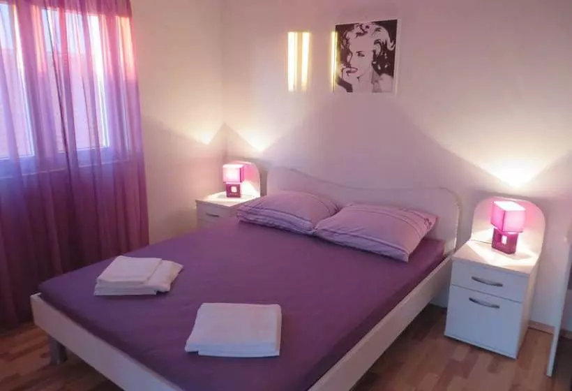 Apartments Petar