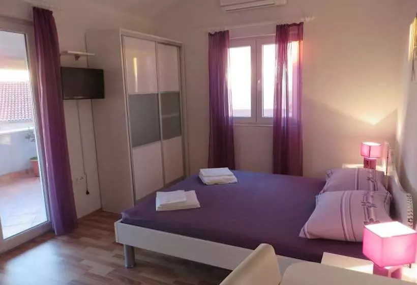 Apartments Petar