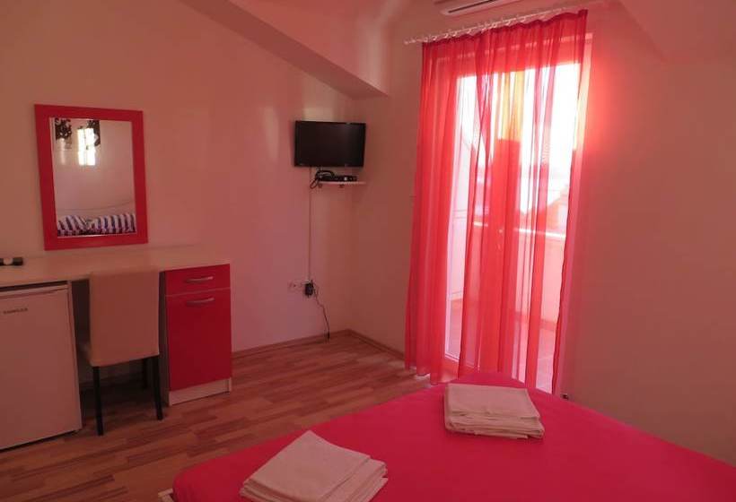Apartments Petar