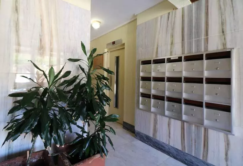 Cascais Estoril Apartment 400 M From Beach