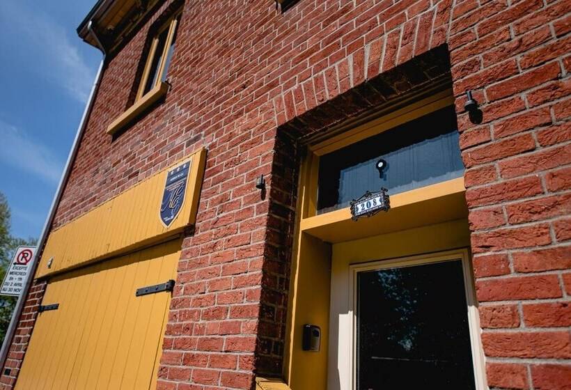 فندق فئة نجمة واحدة L'auberge Du Qg