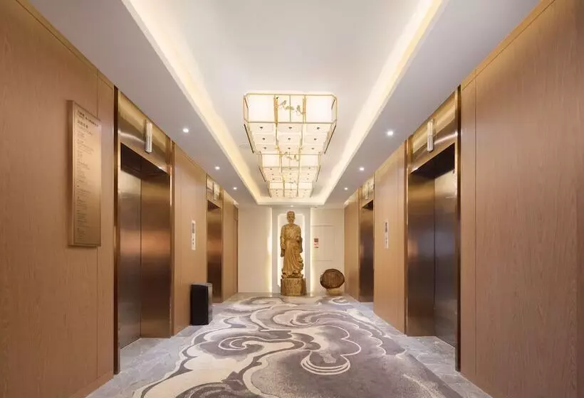 Hotelli Anshun Perenc