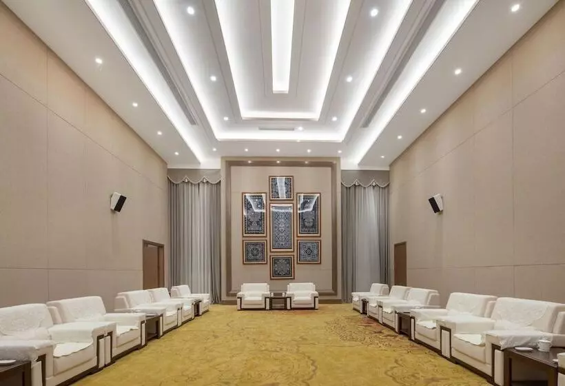 Hotelli Anshun Perenc