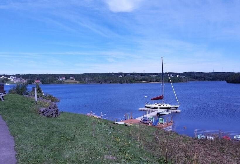 酒店 Bras D'or Lakes Inn