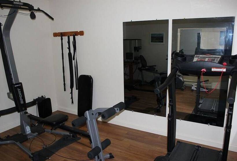 酒店 Bras D'or Lakes Inn