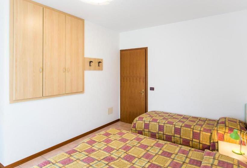 בית מלון כפרי Calycanthus Villaggio