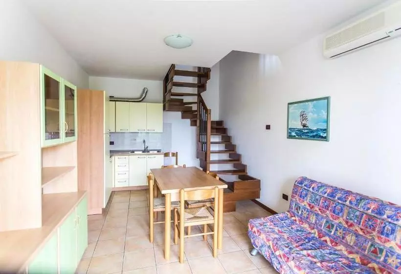 ホテル Calycanthus Villaggio