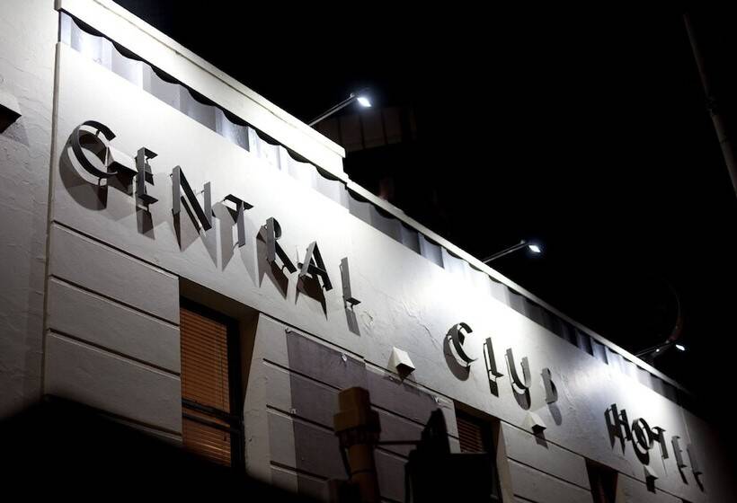 Отель Central Club