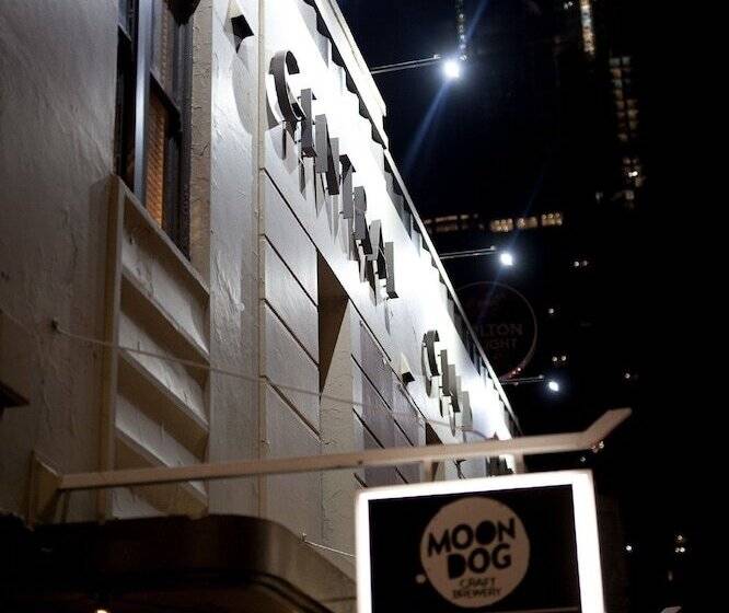 Отель Central Club