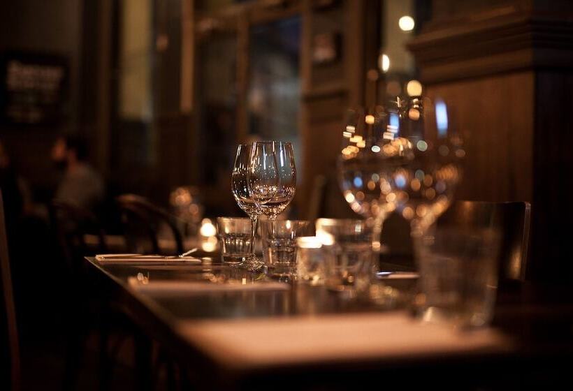 Отель Central Club