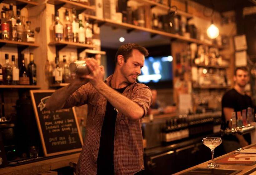 Отель Central Club