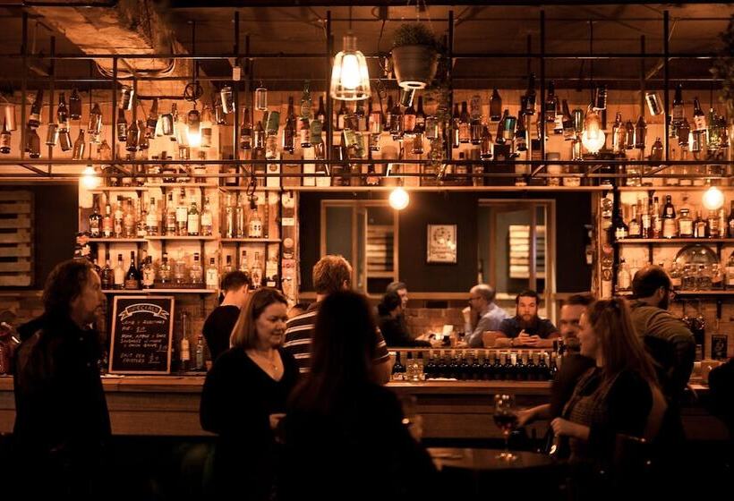 Отель Central Club