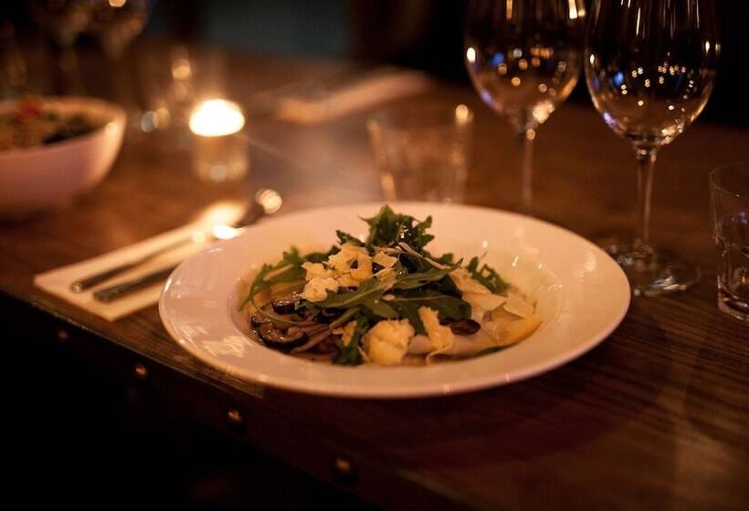 Отель Central Club