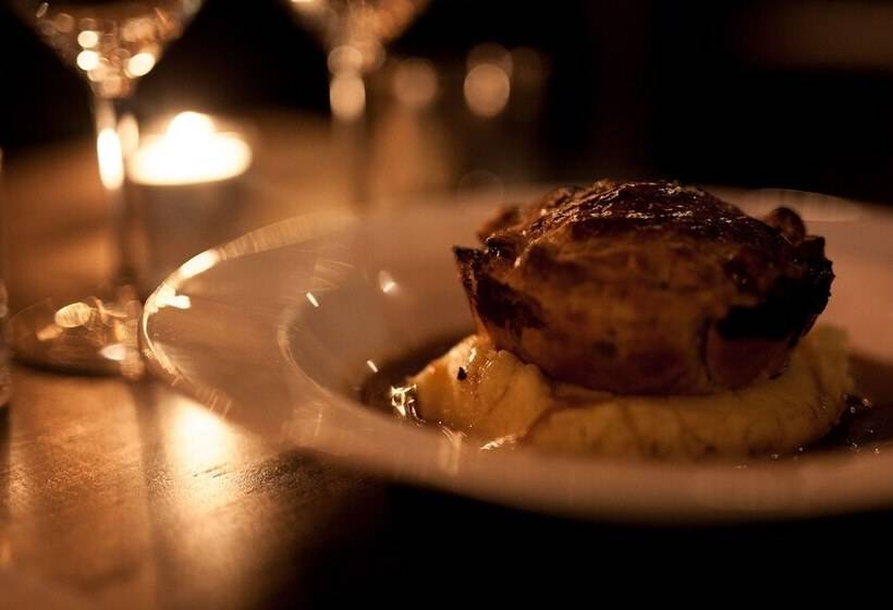 Отель Central Club