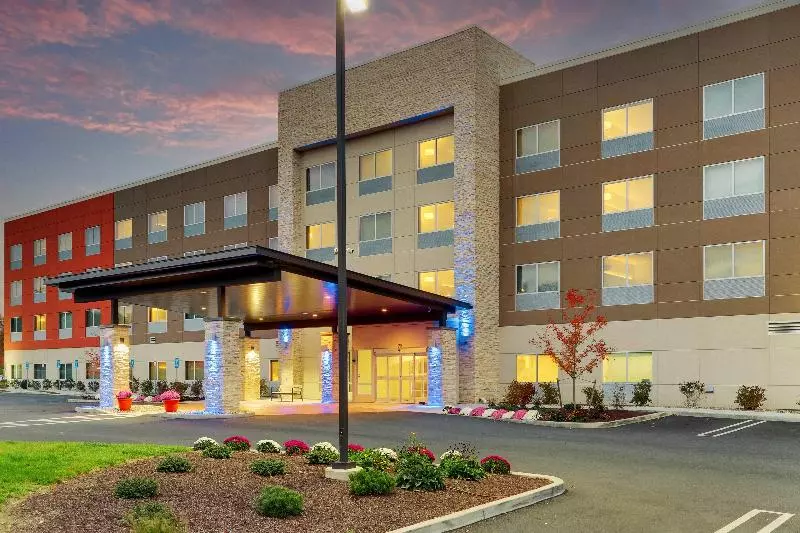 Hotelli Holiday Inn Express & Suites   Middletown   Goshen, An Ihg