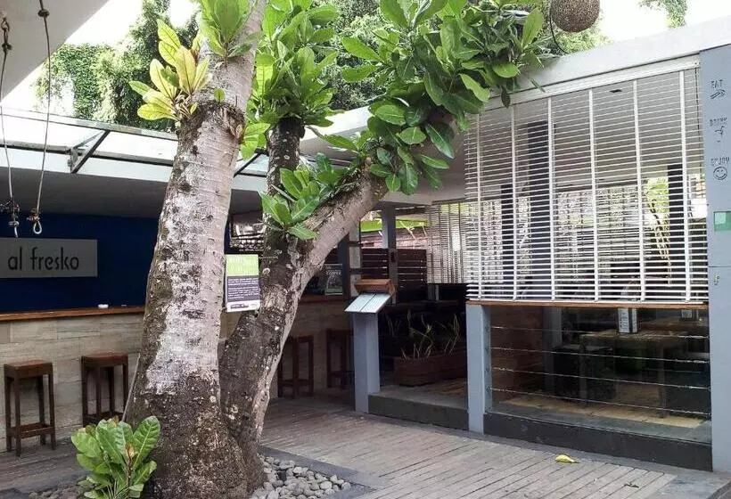 Hotel Javacove Beach