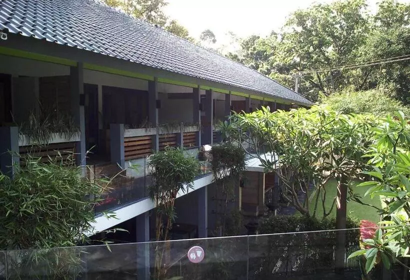 Hotel Javacove Beach