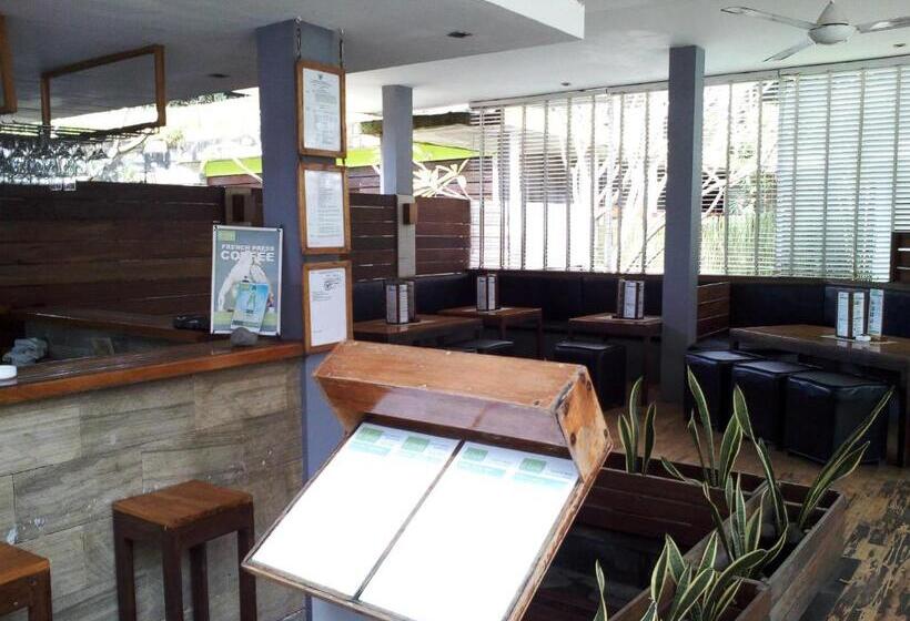 Szálloda Javacove Beach