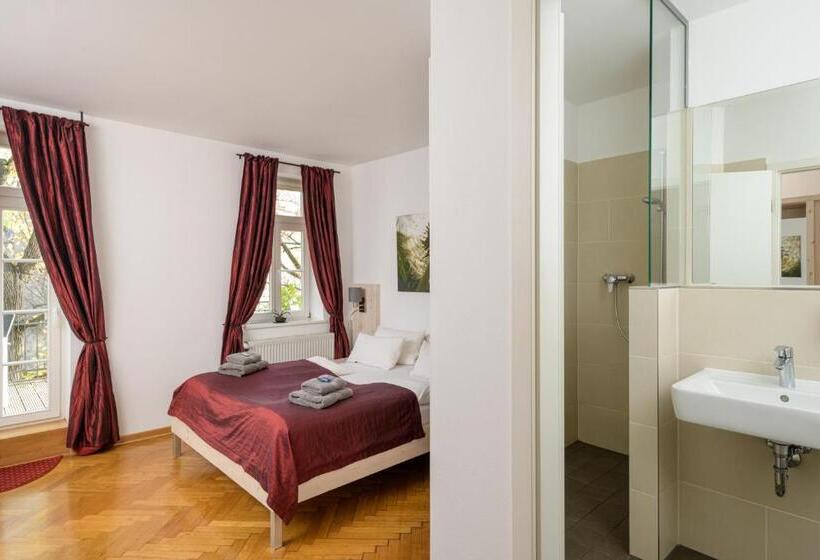 Hotel Pension Kleine Residenz