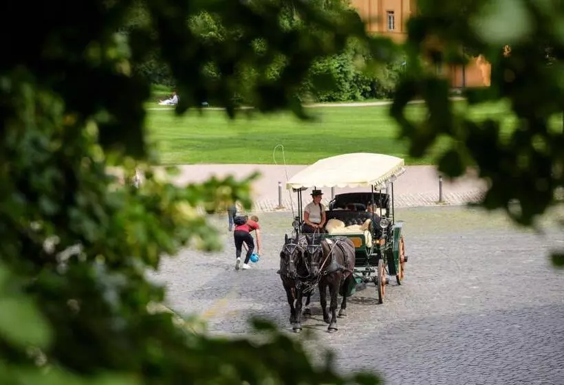 Hotelli Pension Kleine Residenz