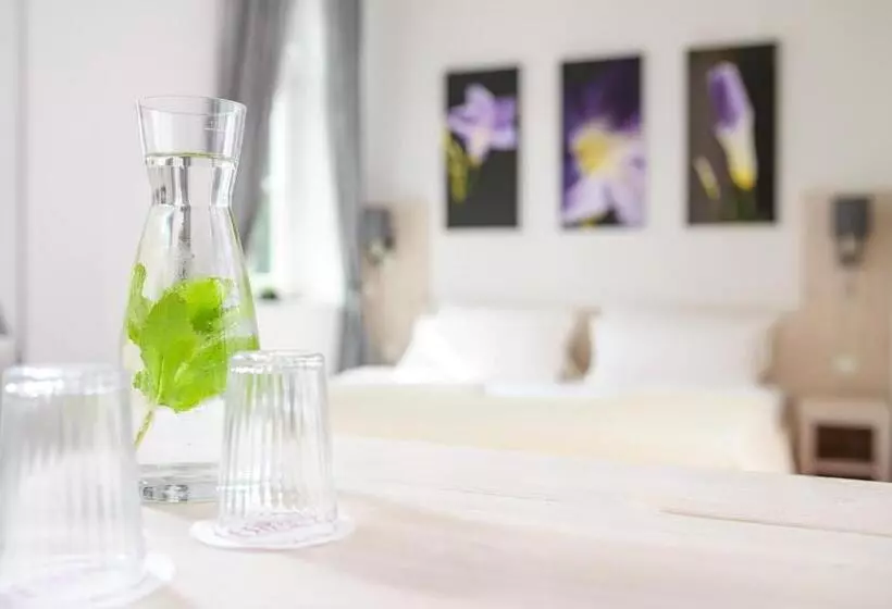 Hotelli Pension Kleine Residenz