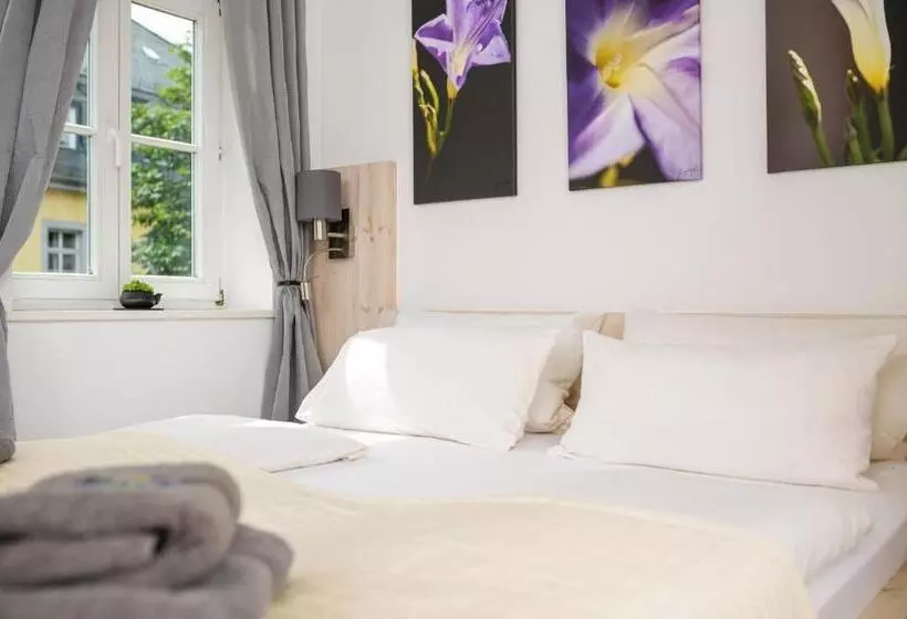 Hotelli Pension Kleine Residenz