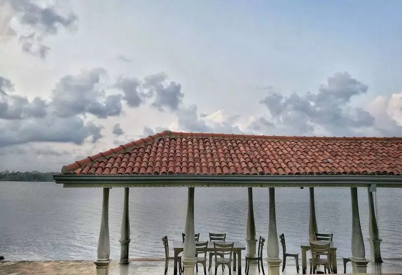 ホテル River View Villas