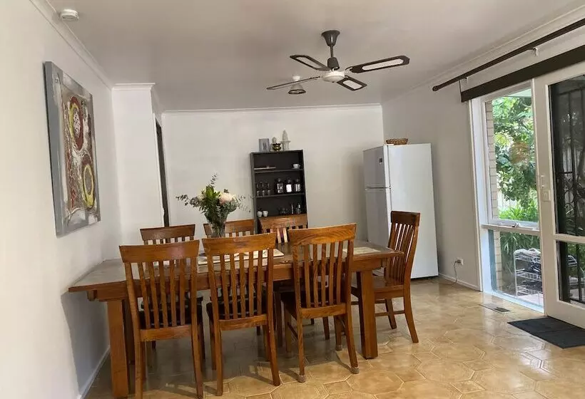 ペンション Ada Homestay