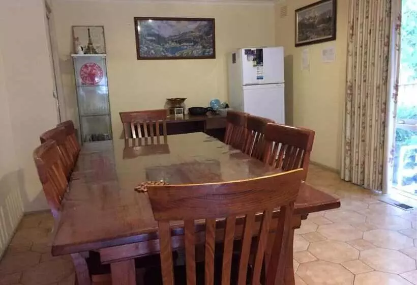 ペンション Ada Homestay