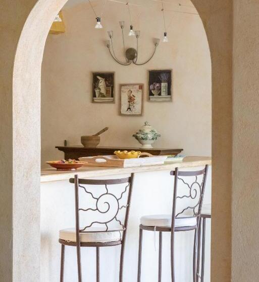 Пансион Chateau De Sainte Croix