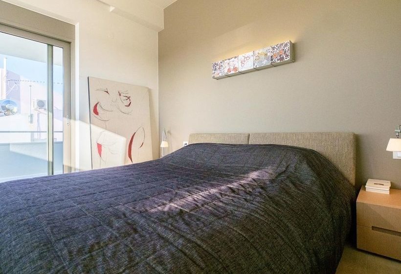 Spectacular Modern Art Villa With Private Pool