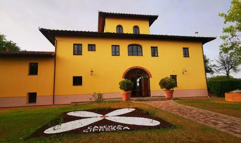 Hotelli Agriturismo Cascina Cipressa