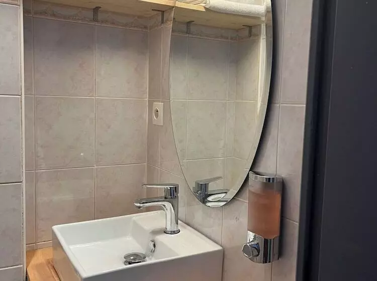 Alliance Hotel Paris