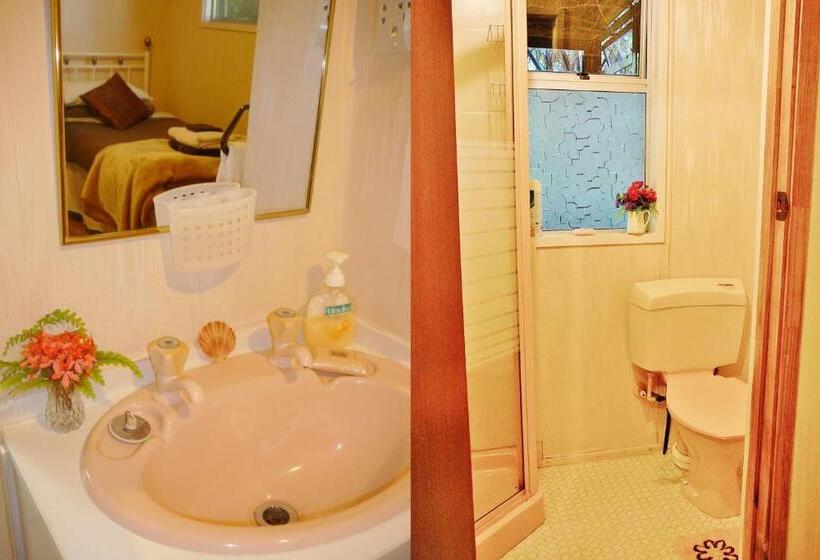 בית מלון כפרי Mount Tutu Eco Sanctuary