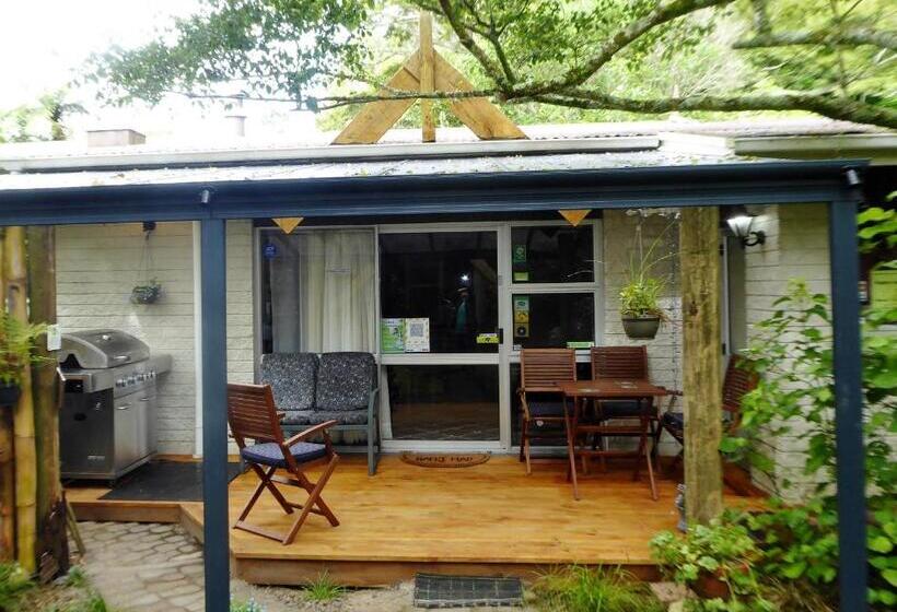 בית מלון כפרי Mount Tutu Eco Sanctuary