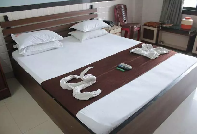 ホテル Reba Beach Resort   Hostel