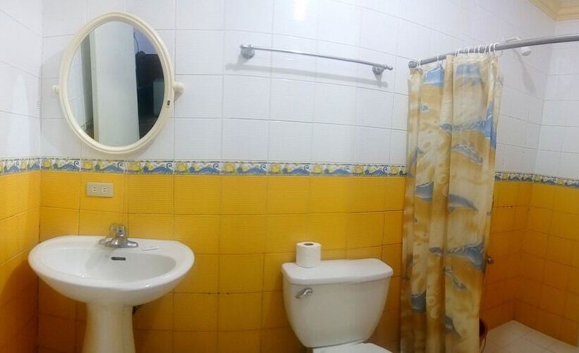 בית מלון כפרי Roligon Resort