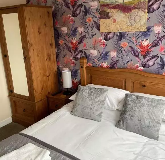 ホテル Willows Guest House