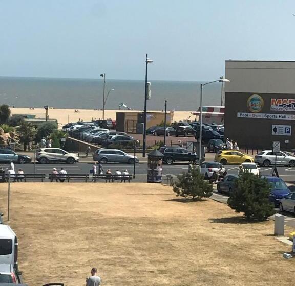 酒店 Willows Guest House