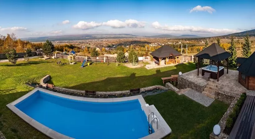 Hotelli Apartamenty Pod łysicą