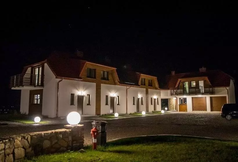 Hotelli Apartamenty Pod łysicą